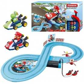 Carrera Mario & Yoshi FIRST Nintendo Kart Set pista da corsa a batteria e due macchinine con Mario e Yoshi 3a+