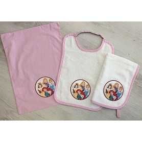 Set Asilo Principesse Disney Rosa in Spugna con Bavagliolo, Asciugamano e Sacca PRM12 Disney